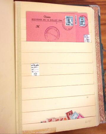 Ancien stock marchand avec surtout millésimes, carnets,
