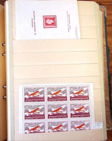 Ancien stock marchand avec surtout millésimes, carnets,