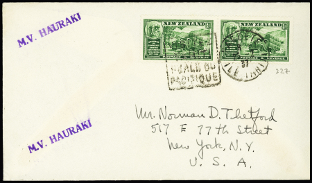 USA n°227en paire OBL Tahiti (1937) + Daguin à gauche "Visitez Tahiti perle du Pacifique" sur lettre pour les USA avec griffe violette "MV Hauraki" pour les USA. TB