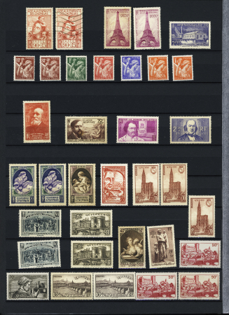 1900-40, Bel ensemble de semi-modernes et taxes en deux