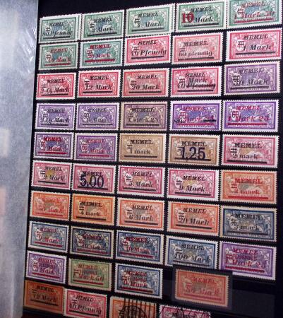 1850-1990, Small estate in various albums and boxes,
