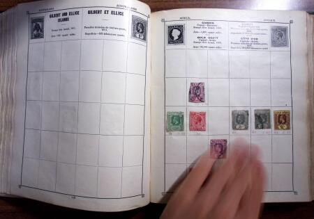 1850-1990, Small estate in various albums and boxes,