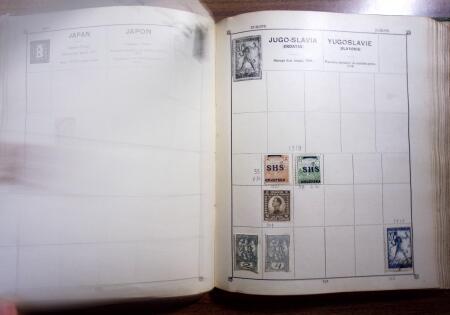 1850-1990, Small estate in various albums and boxes,