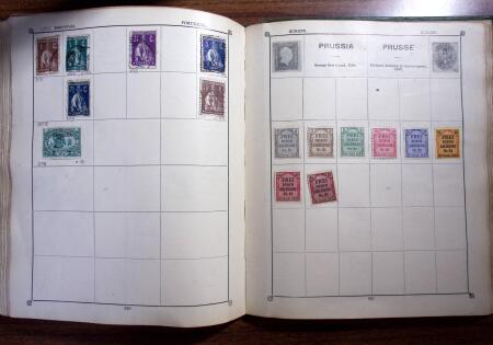 1850-1990, Small estate in various albums and boxes,