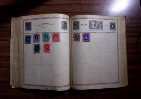1850-1990, Small estate in various albums and boxes,