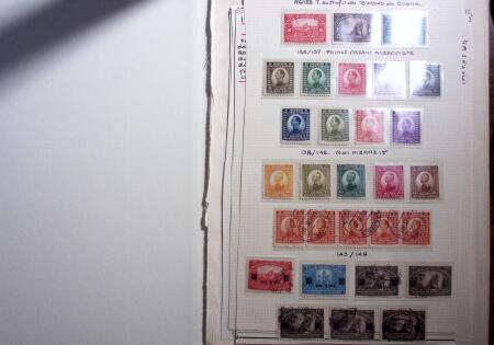 1850-1990, Small estate in various albums and boxes,