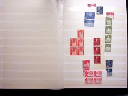1850-1977 Reichhaltige Sammlung Schweiz in drei Leuchtturm