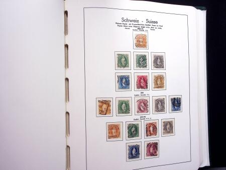 1850-1977 Reichhaltige Sammlung Schweiz in drei Leuchtturm