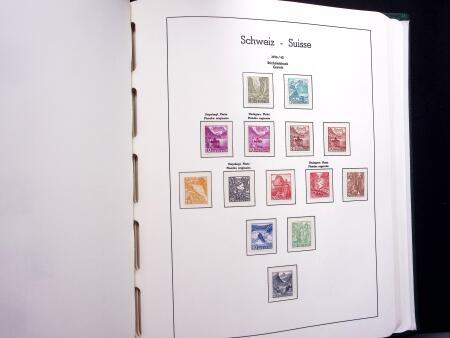 1850-1977 Reichhaltige Sammlung Schweiz in drei Leuchtturm