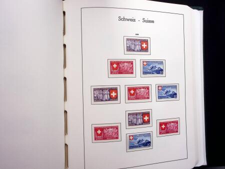 1850-1977 Reichhaltige Sammlung Schweiz in drei Leuchtturm
