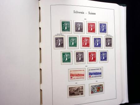 1850-1977 Reichhaltige Sammlung Schweiz in drei Leuchtturm
