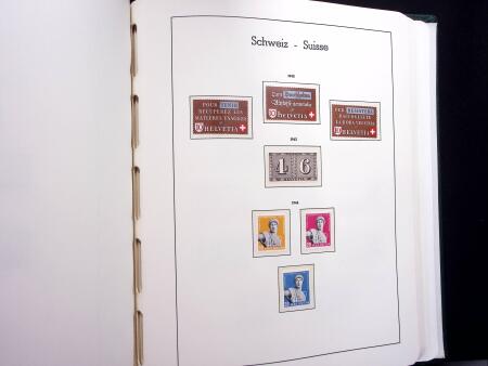 1850-1977 Reichhaltige Sammlung Schweiz in drei Leuchtturm