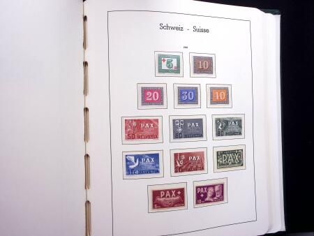 1850-1977 Reichhaltige Sammlung Schweiz in drei Leuchtturm
