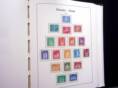 1850-1977 Reichhaltige Sammlung Schweiz in drei Leuchtturm