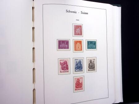 1850-1977 Reichhaltige Sammlung Schweiz in drei Leuchtturm