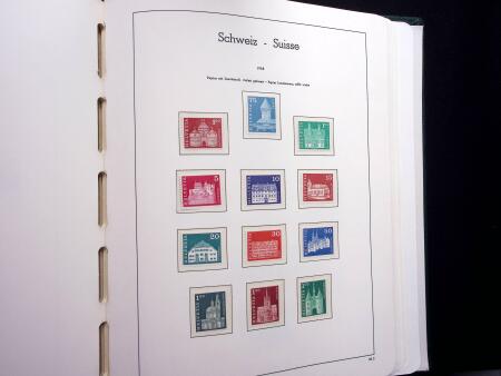 1850-1977 Reichhaltige Sammlung Schweiz in drei Leuchtturm