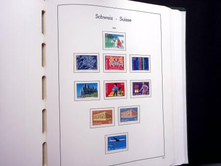 1850-1977 Reichhaltige Sammlung Schweiz in drei Leuchtturm