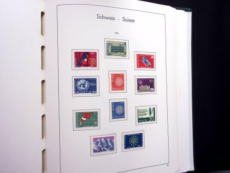 1850-1977 Reichhaltige Sammlung Schweiz in drei Leuchtturm