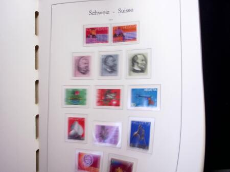 1850-1977 Reichhaltige Sammlung Schweiz in drei Leuchtturm