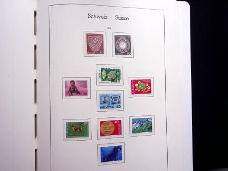 1850-1977 Reichhaltige Sammlung Schweiz in drei Leuchtturm