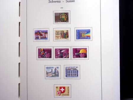 1850-1977 Reichhaltige Sammlung Schweiz in drei Leuchtturm