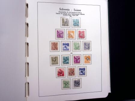 1850-1977 Reichhaltige Sammlung Schweiz in drei Leuchtturm