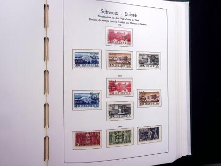 1850-1977 Reichhaltige Sammlung Schweiz in drei Leuchtturm