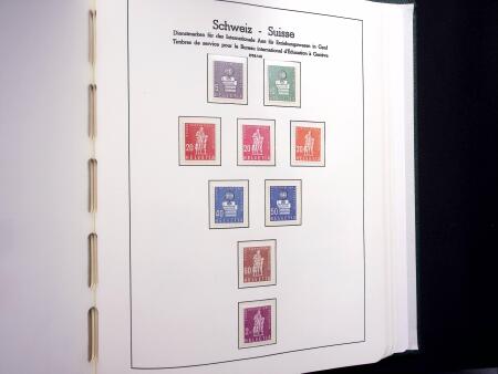 1850-1977 Reichhaltige Sammlung Schweiz in drei Leuchtturm