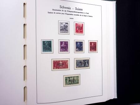 1850-1977 Reichhaltige Sammlung Schweiz in drei Leuchtturm