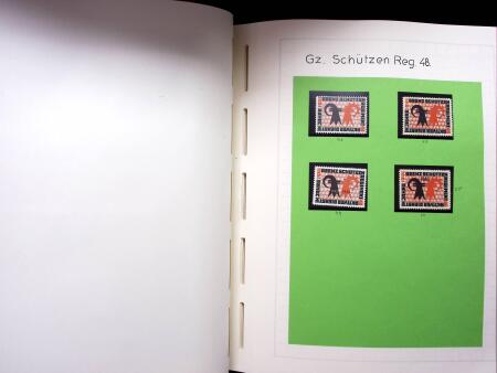 GRENZTRUPPEN: Reichhaltige Partie in Leuchturm Album,