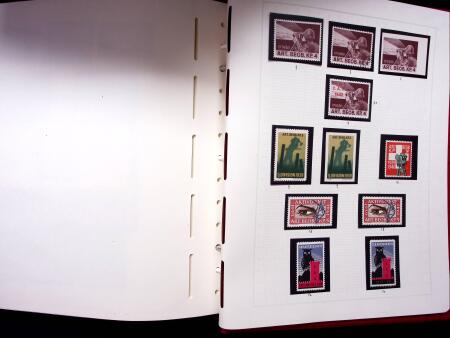 ARTILLERIE : Lot in Leuchturm Album auf 59 Blättern