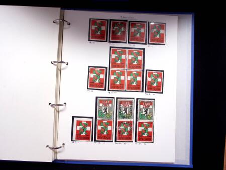 1939-45, Gut Ausgebaute Sammlung Schweiz in 9 Alben