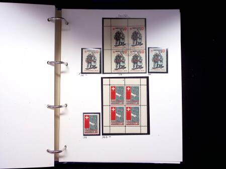1939-45, Gut Ausgebaute Sammlung Schweiz in 9 Alben