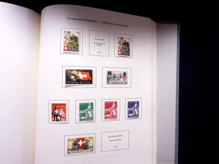 1939-45 Soldatenmarken Sammlung in zwei Müller Alben