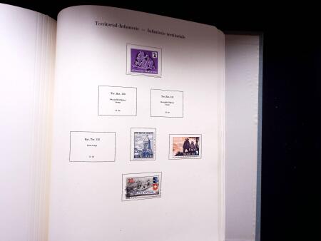 1939-45 Soldatenmarken Sammlung in zwei Müller Alben