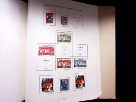 1939-45 Soldatenmarken Sammlung in zwei Müller Alben