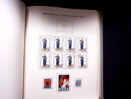 1939-45 Soldatenmarken Sammlung, gebraucht, in zwei