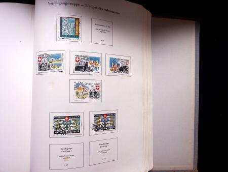 1939-45 Soldatenmarken Sammlung, gebraucht, in zwei