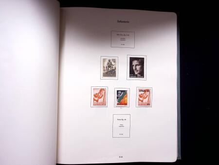 1939-45 Soldatenmarken Sammlung, ungebraucht, in zwei