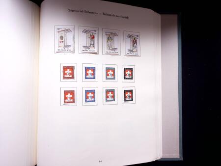 1939-45 Soldatenmarken Sammlung, ungebraucht, in zwei