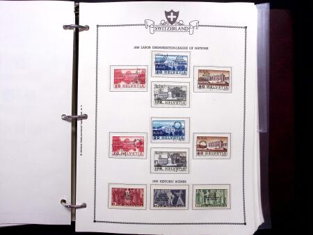 1843-2012, Reichhaltige Sammlung Schweiz in drei Alben,