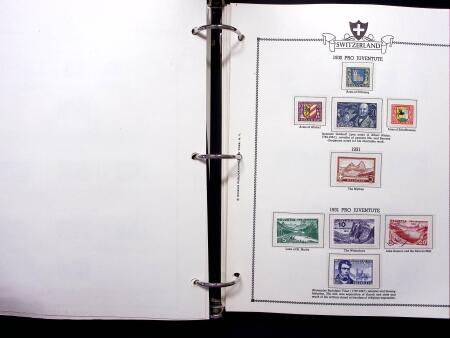 1843-2012, Reichhaltige Sammlung Schweiz in drei Alben,