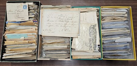 1707-1900, Lot de près de 1300 lettres en quatre cartons