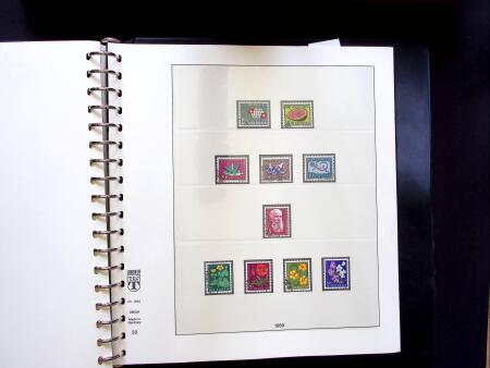 1843-1959, Used collection in two albums, noted Zurich