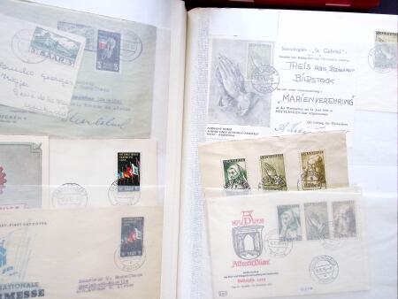 1925-70 Lot of over 350 covers and cards housed in