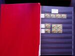 1922-29 OFFICIALS: Specialised collection in two stockbooks