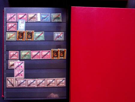 1920-48 Mint & used collection in one stockbook, some