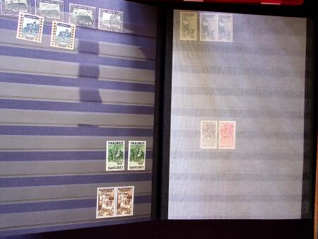 1920-55 Mint and used stock in seven stockbooks with
