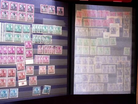 1920-55 Mint and used stock in seven stockbooks with
