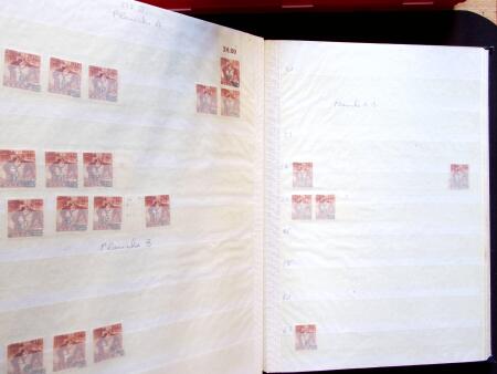 1947 SAAR II issue: Mint duplication in three stockbooks,